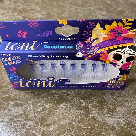 NEW Bundle of 2 Ioni Colorful Eyelashes - Picture 2 of 4